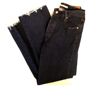 Ribcage Straight Selvedge Jeans NWOT